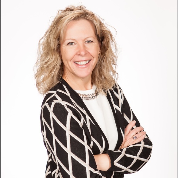 Meet your Posher, Rachael - Picture 14 of 14